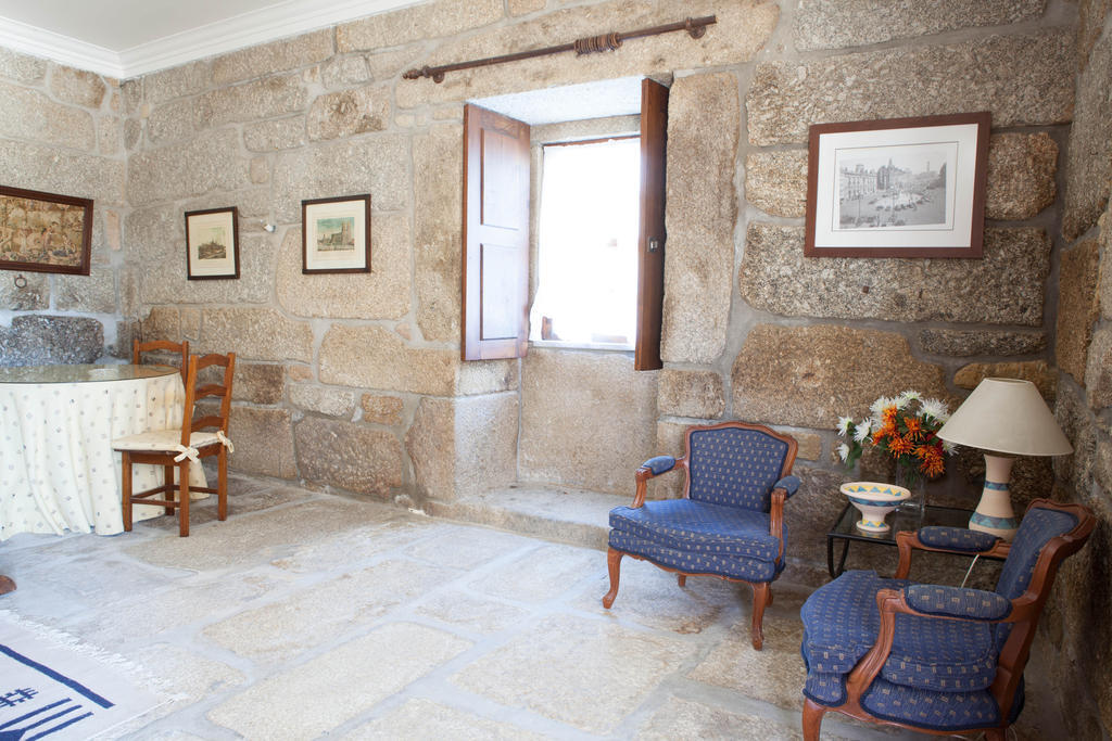 Casa de Darei Hostal Mangualde Habitación foto