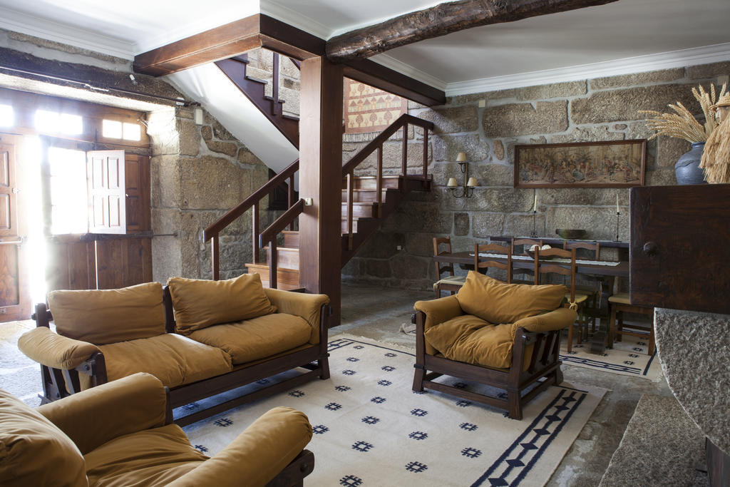 Casa de Darei Hostal Mangualde Habitación foto